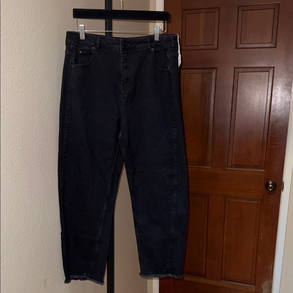 Whistles Barrel Leg High Rise Ankle Length Frayed Hem Black Jeans Women’s Sz 34